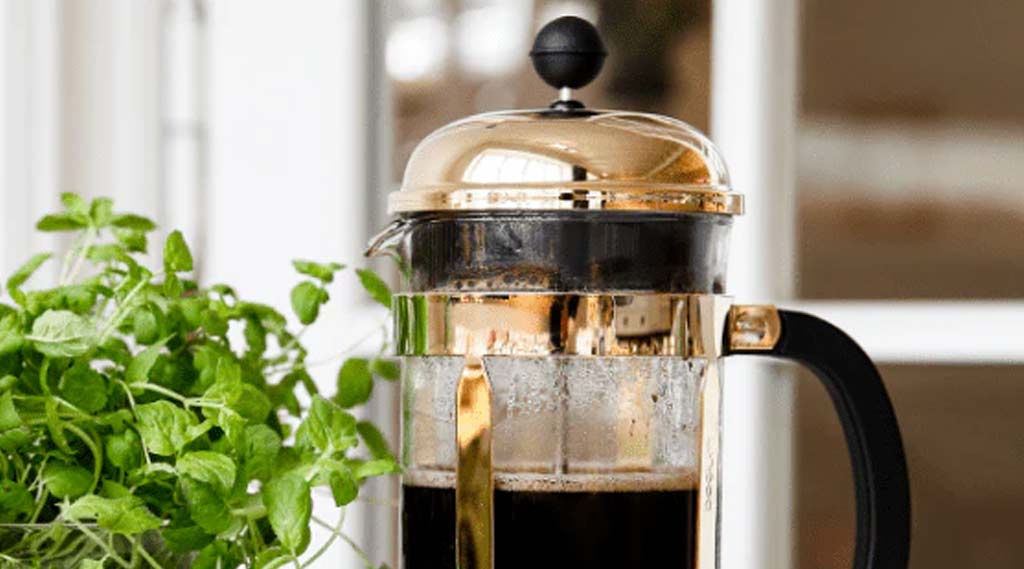 How to Use a Cafetiere - The Ultimate Guide to Brewing Unforgettable Coffee with a Cafetiere